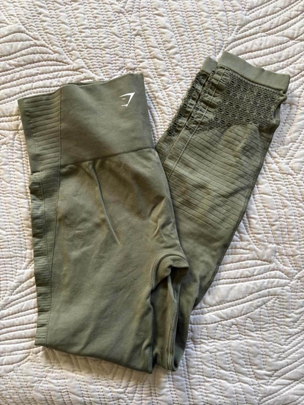 Gymshark Women’s Olive Green Seamless Leggings